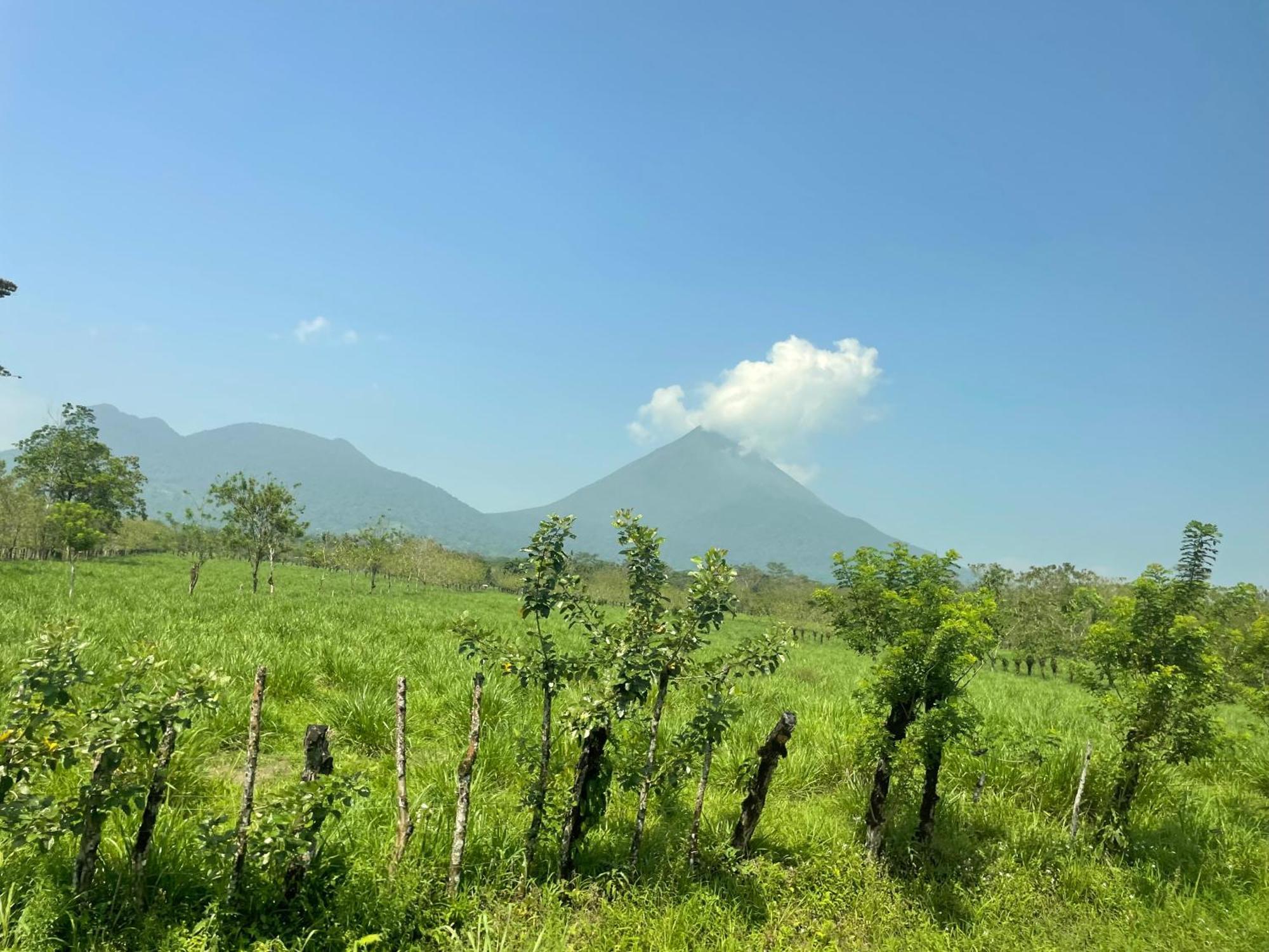 La Fortuna Hotel Tierra De Volcanes מראה חיצוני תמונה