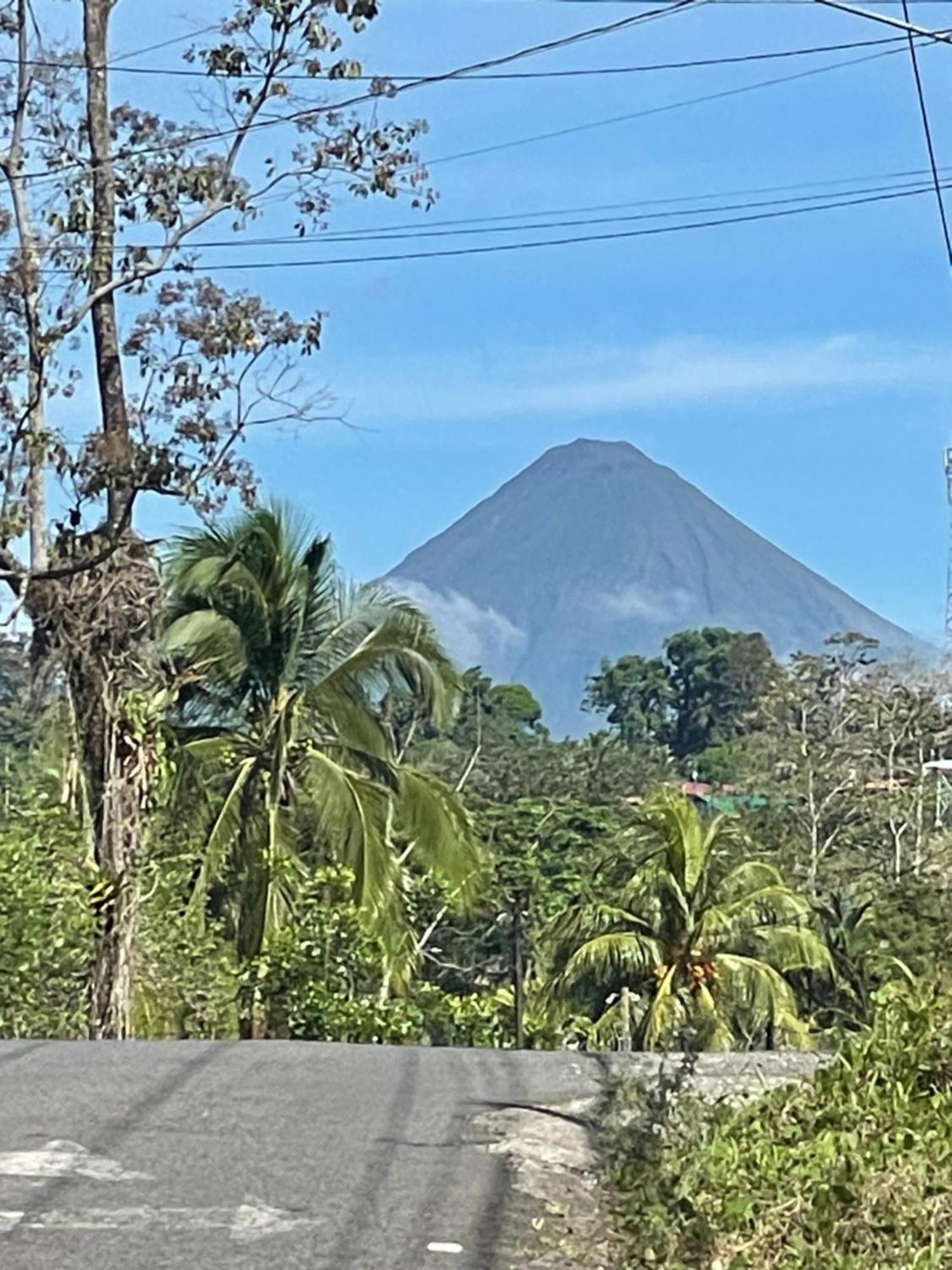 La Fortuna Hotel Tierra De Volcanes מראה חיצוני תמונה